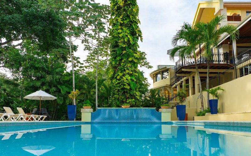 San Ignacio Resort Hotel — San Ignacio · Cayo
