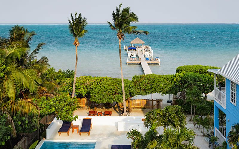 Weezie's Oceanfront Hotel & Cottages — Caye Caulker · Belize District