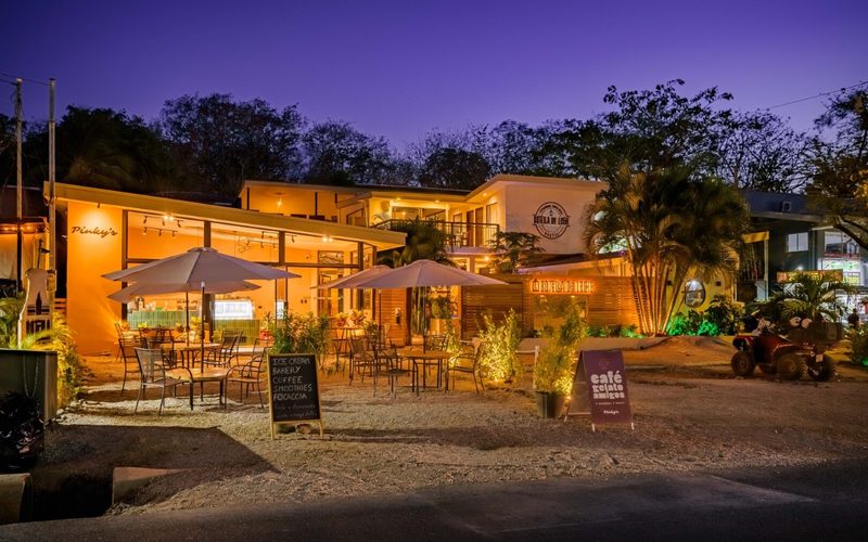 La Botella de Leche Hostel — Tamarindo · Guanacaste