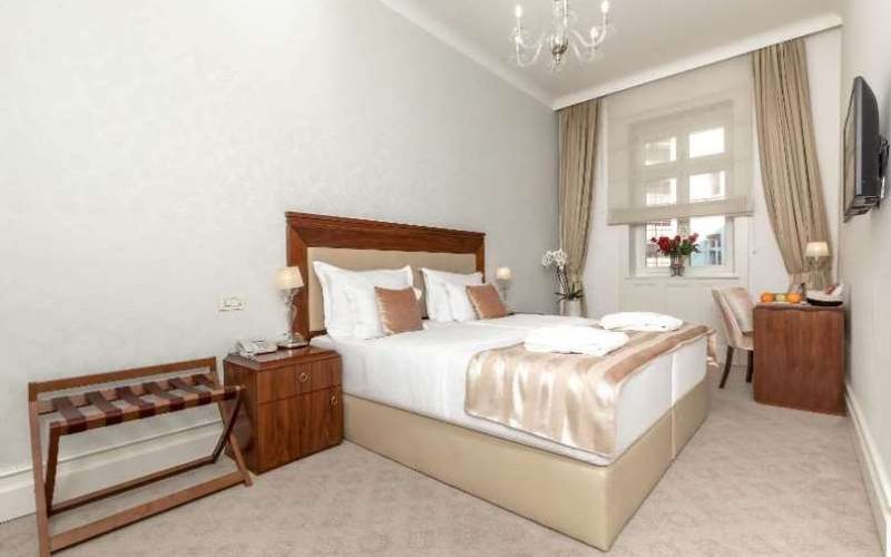 Hotel Le Premier — Zagreb · Central Croatia