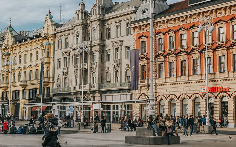 Main Square Hostel — Zagreb · Central Croatia