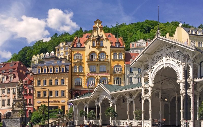 Hotel Romance Puškin — Karlovy Vary · West Bohemia