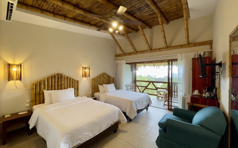 Nativa Bambú Ecolodge — Montañita · Santa Elena