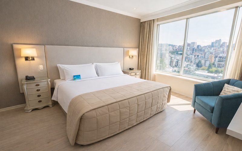 Torres de Suites Apart Hotel — Quito · Amazonas Avenue
