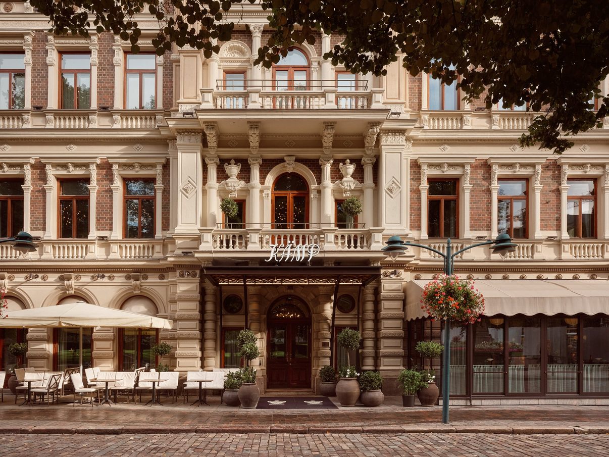Hotel Kämp's ornate Pohjoisesplanadi facade, entrance and terrace in central Helsinki