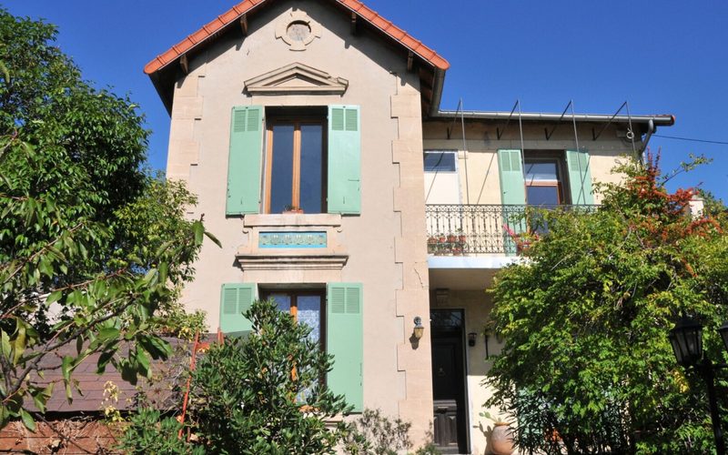 HI Marseille – Château de Bois Luzy — Marseille · Provence