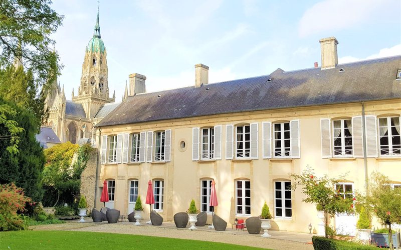 Hôtel Tardif — Bayeux · Normandy