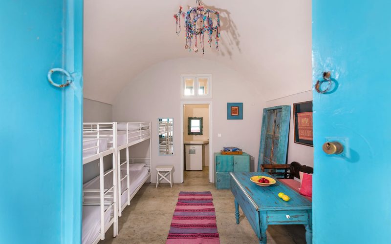 Caveland Santorini — Karterados · Santorini