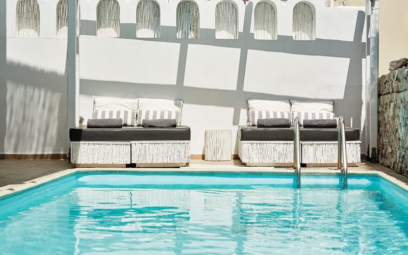 Loizos Stylish Residences — Fira · Santorini