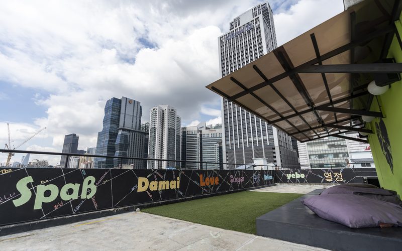 PODs The Backpackers Home & Cafe — Kuala Lumpur · Pudu