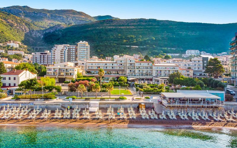 Hotel Palas — Petrovac · Budva Riviera