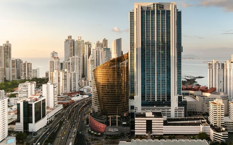 Las Américas Golden Tower Panamá — Paitilla · Panama City