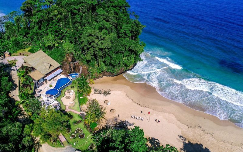Red Frog Beach Island Resort — Isla Bastimentos · Bocas del Toro