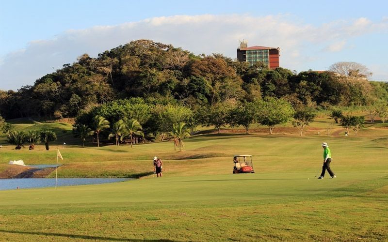 Summit Rainforest & Golf Resort — Summit · Panama Canal Zone