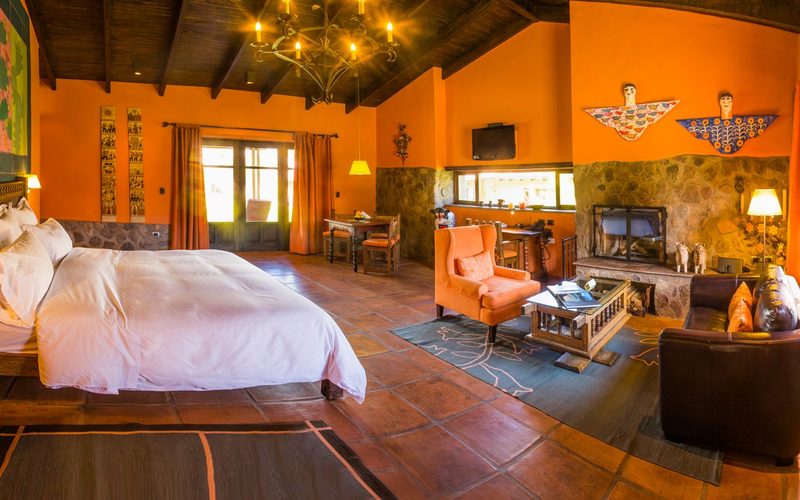 Sol y Luna — Urubamba · Sacred Valley