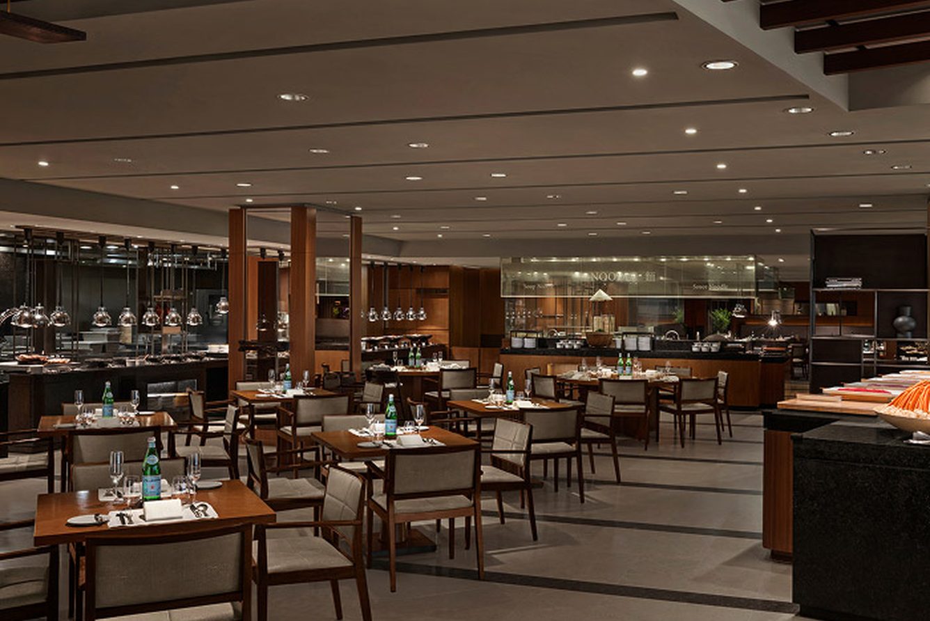 The Parkview buffet restaurant at The Shilla Seoul laid out for service