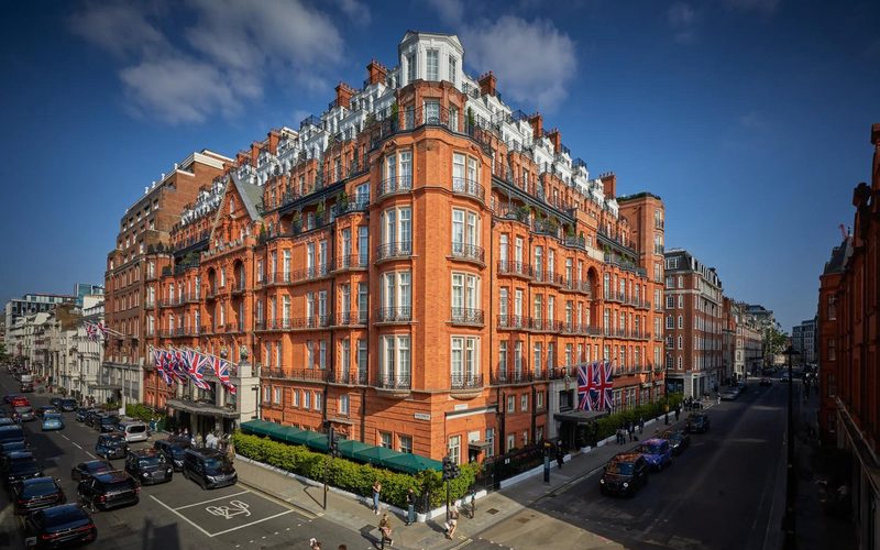Claridge's — London · London